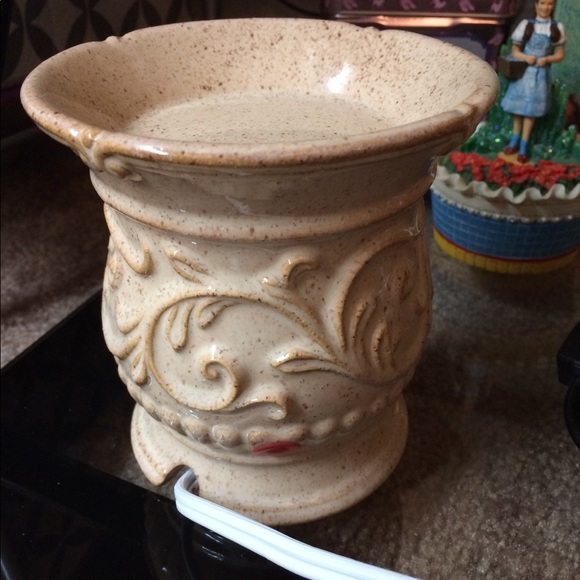 yankee candle Other - New Yankee Candle Electric Tart Wax Warmer